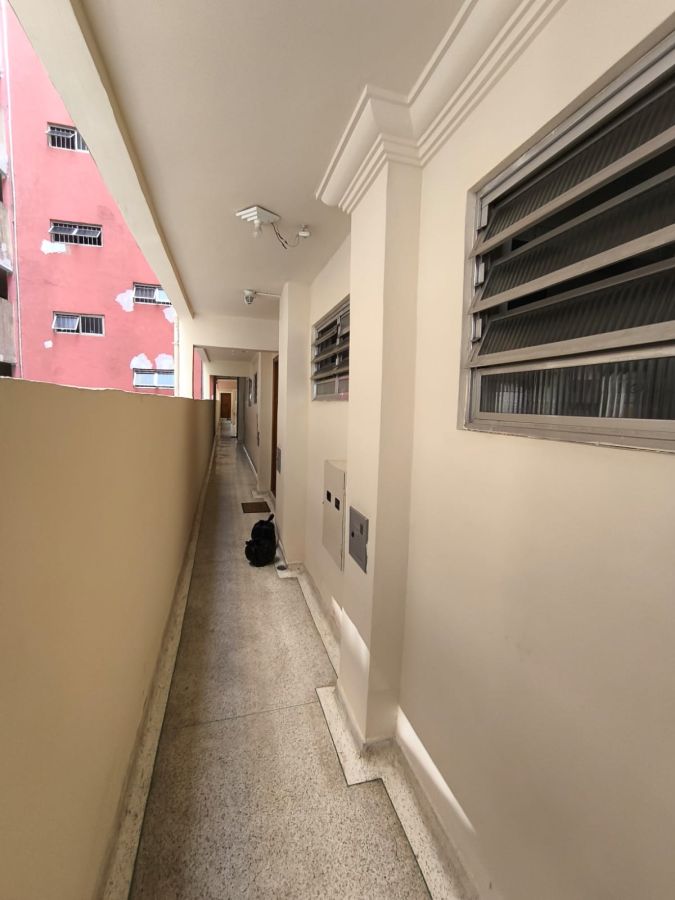 Corredor de Apartamentos 