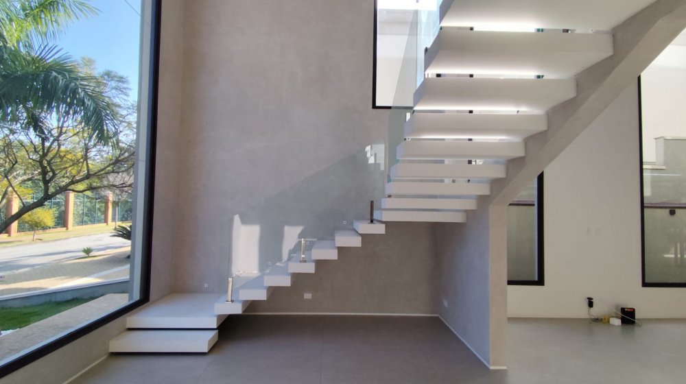 Escada entre Pavimentos