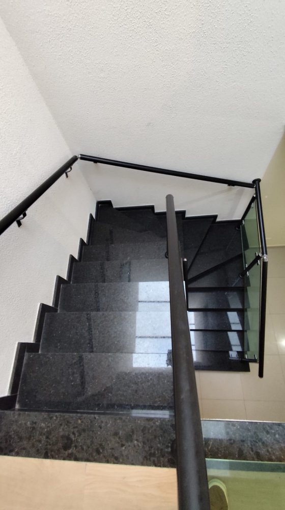 Escada entre Pavimentos 