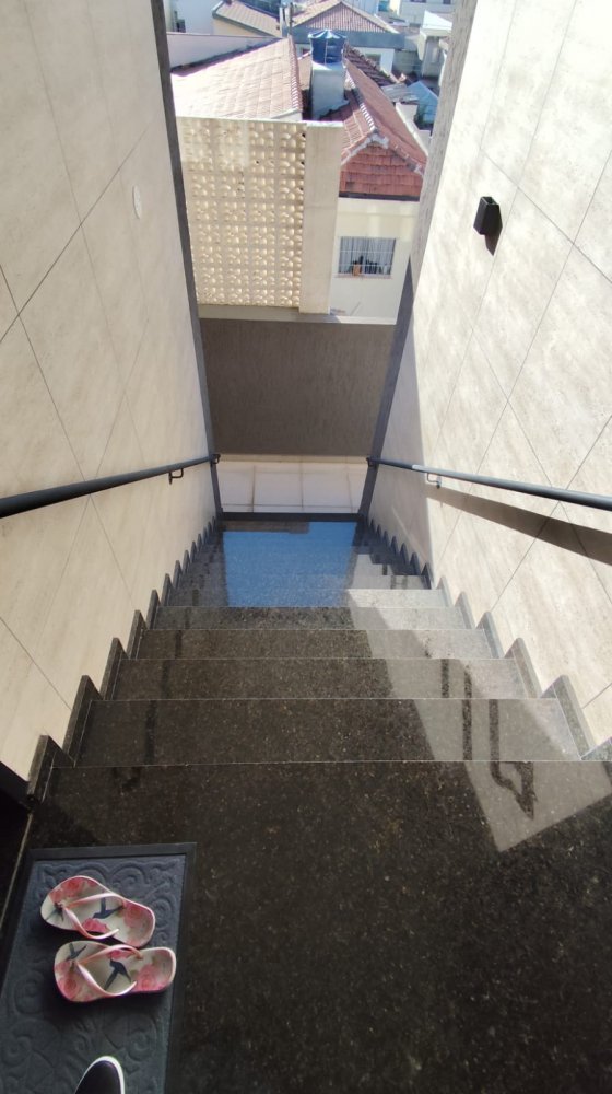 Escada entre Pavimentos 