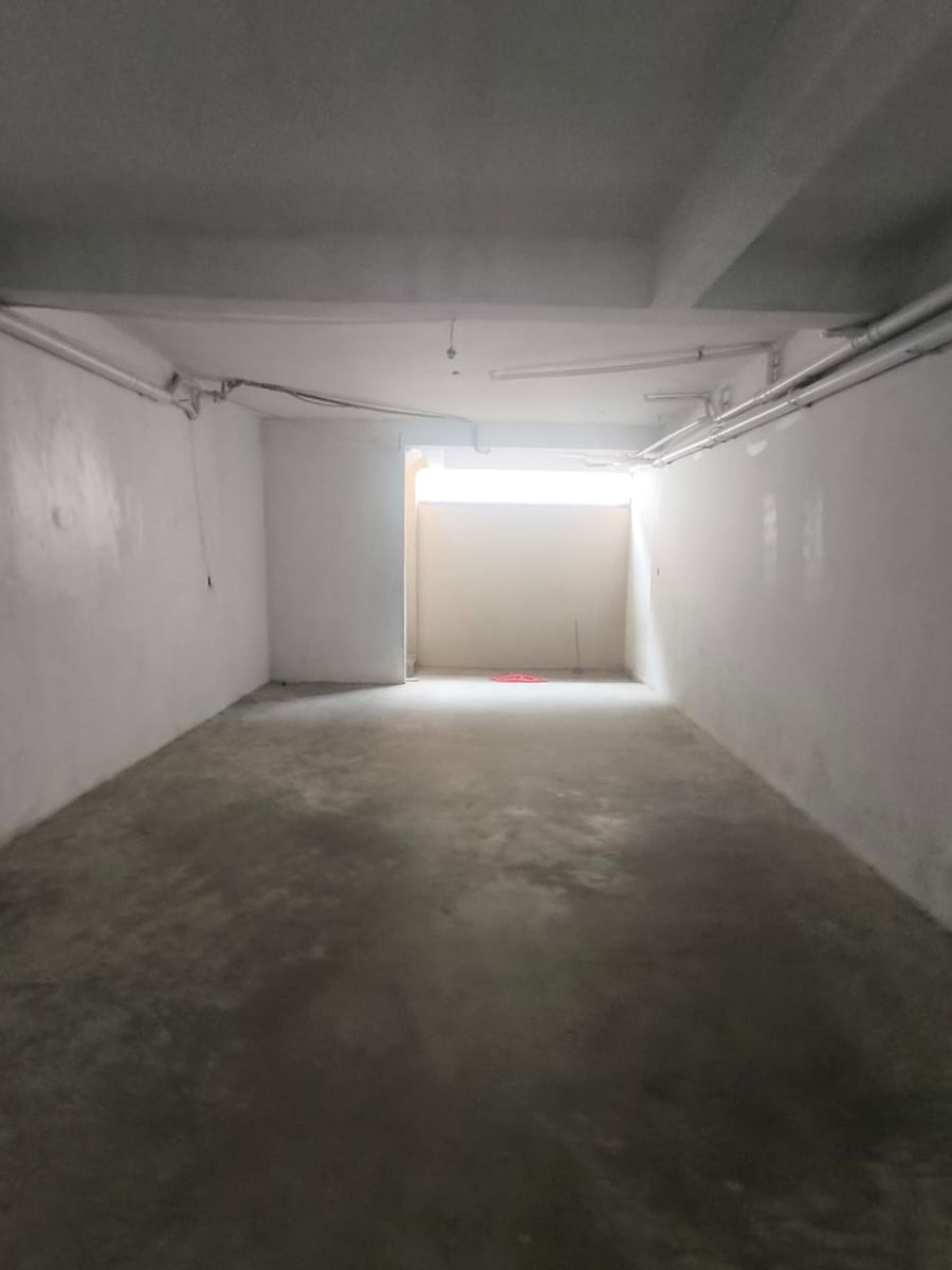 Sal�o comercial Subsolo 