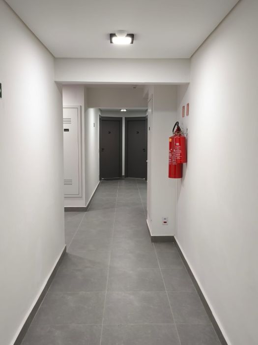 Corredor Apartamentos 