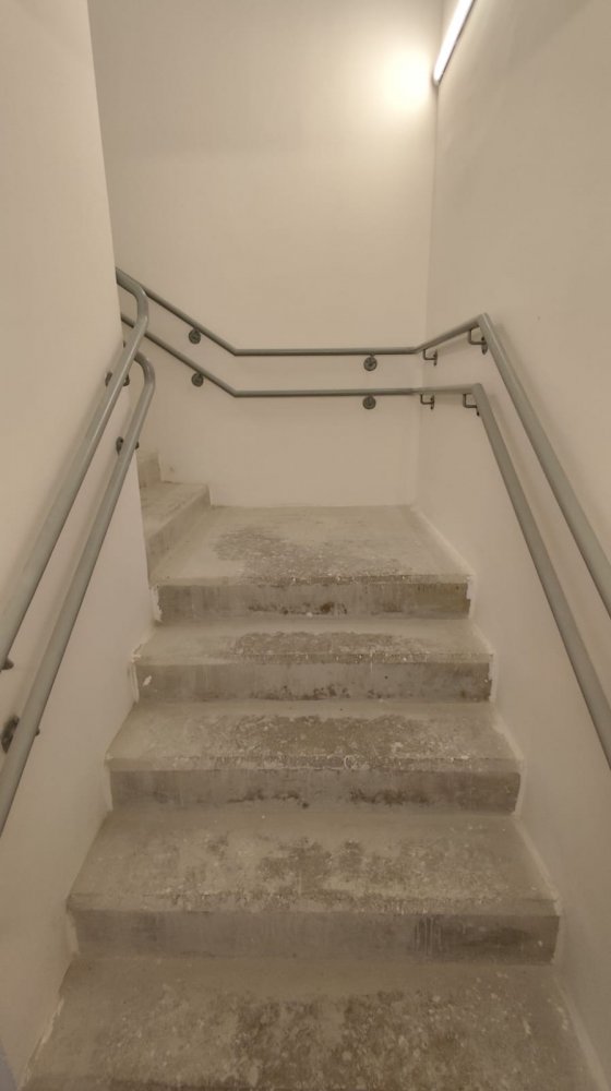 Escada entre Pavimentos 