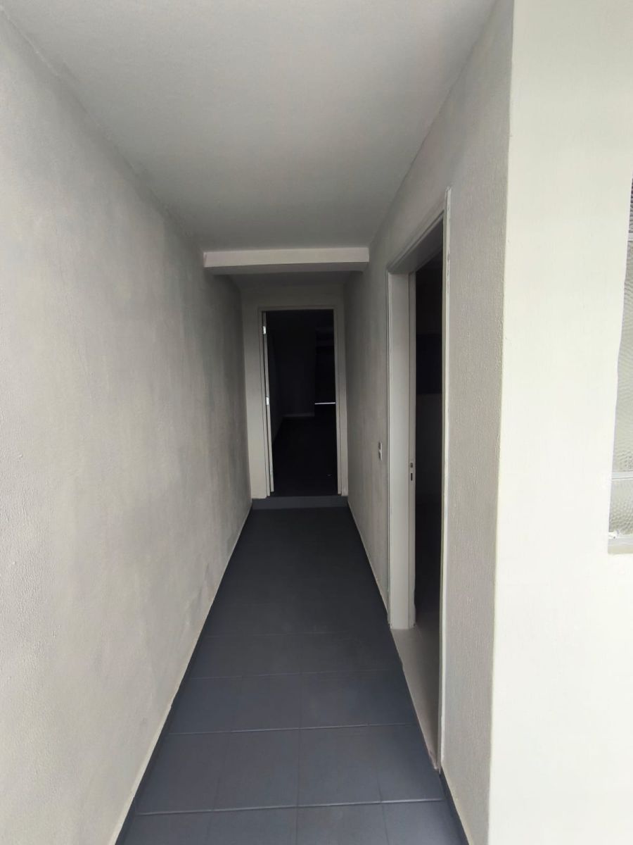 Corredor Dormit�rio Externo e Banheiro 