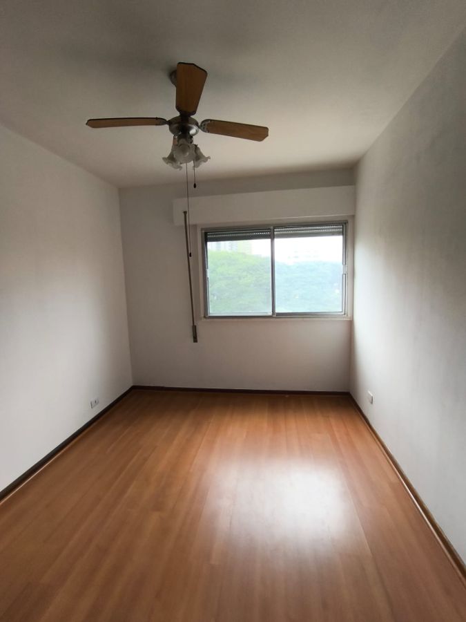 Dormit�rio com ventilador no Teto 