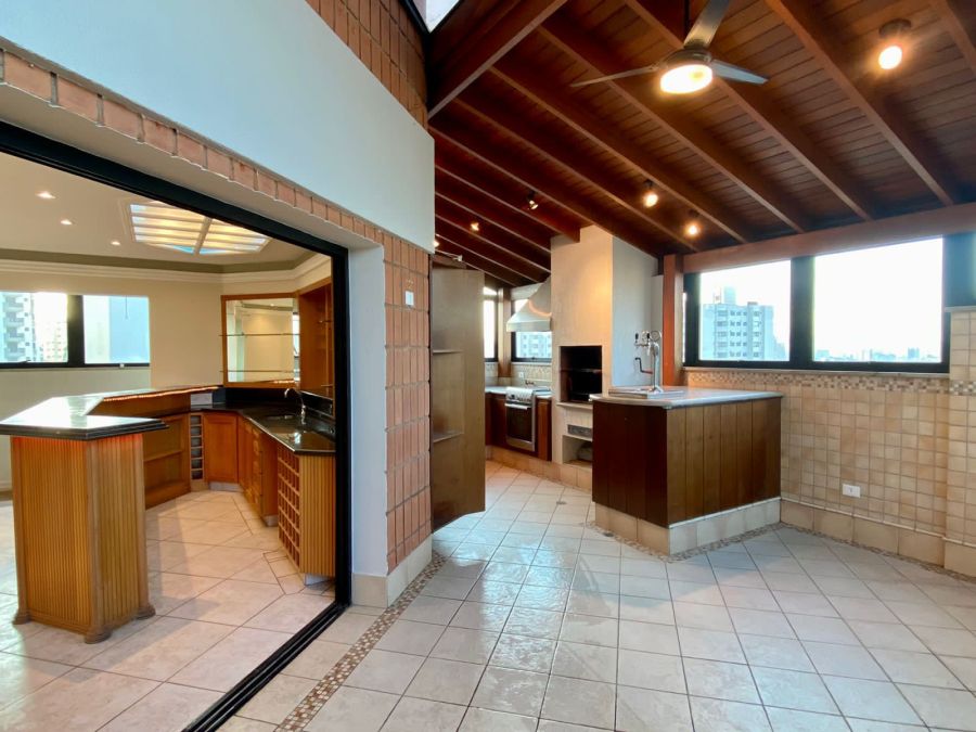 Espa�o Gourmet com Chopeira 