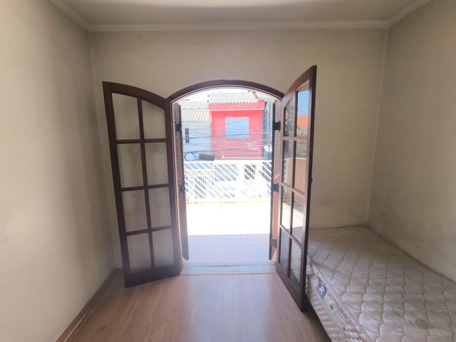 Dormit�rio com Sacada 