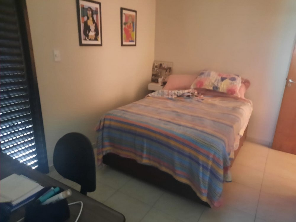 Dormit�rio com Sacada 