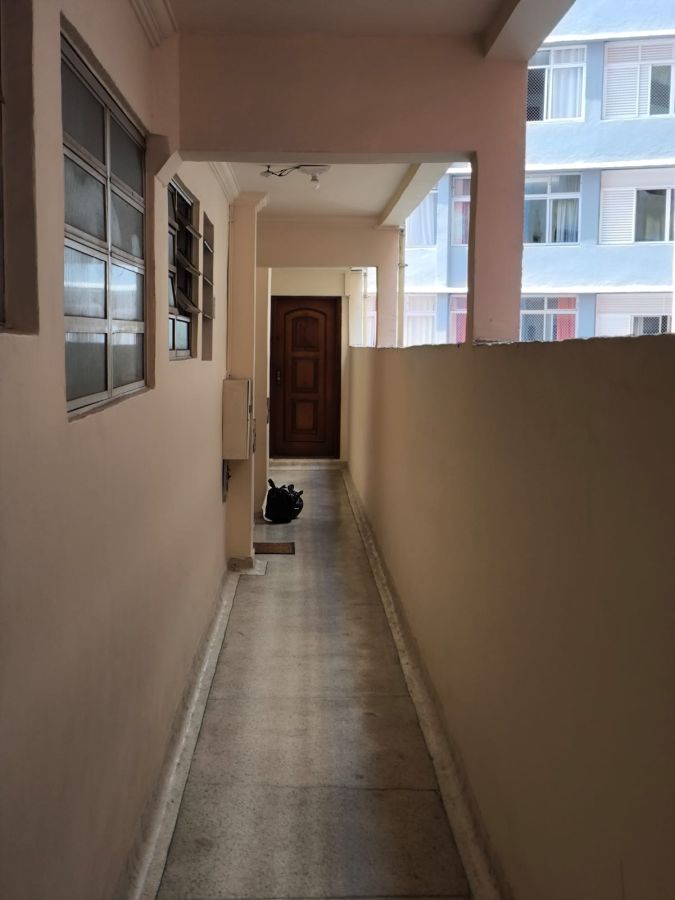 Corredor de Apartamentos 