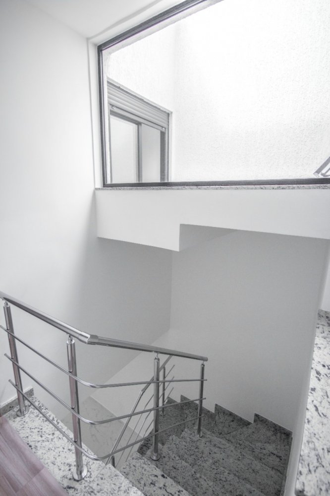 Escada entre Pavimentos