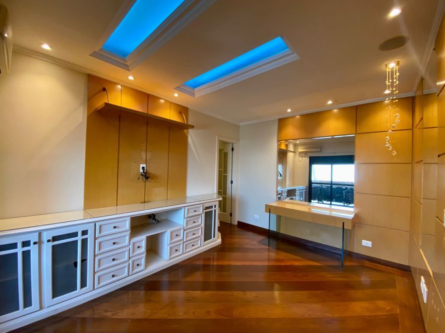 Dormit�rio Suite com Sacada 