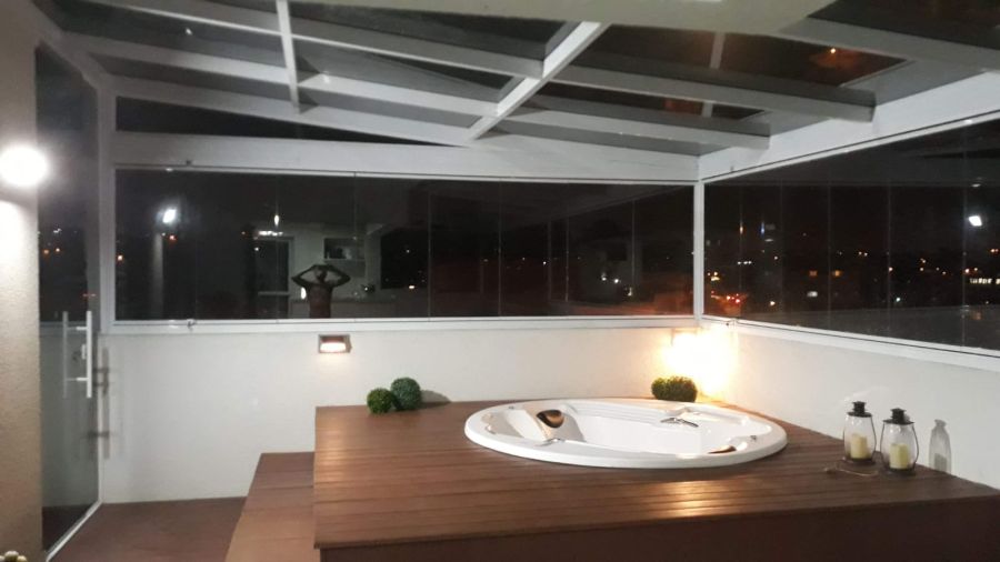 Jacuzzi Premium para 4 crianças ou 2 adultos