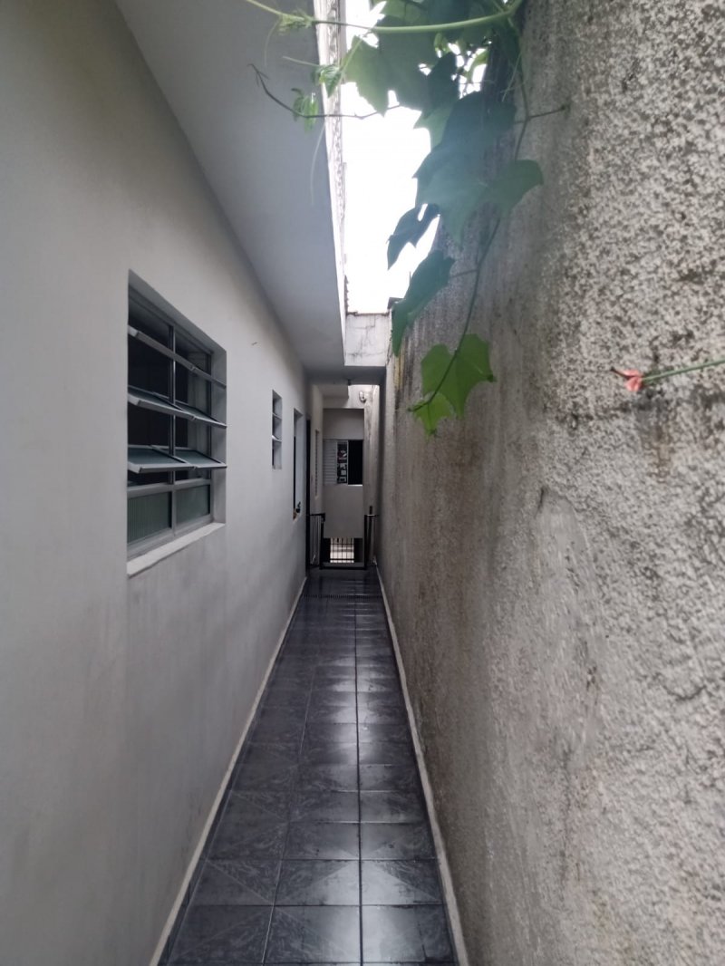 Corredor entrada Casa 01