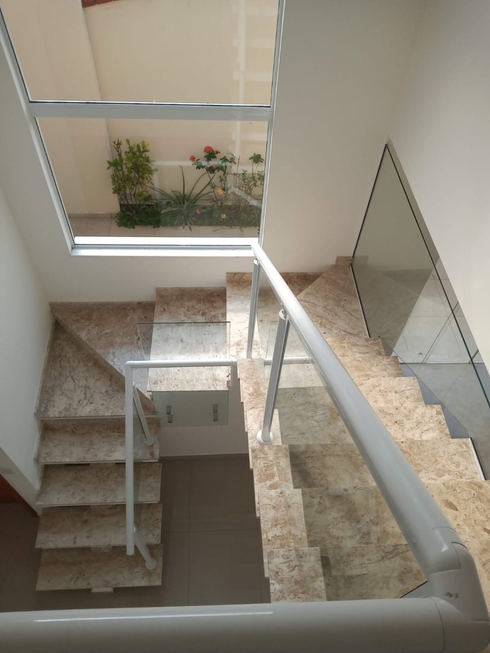 Escada entre Pavimentos