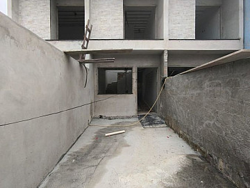 Venda - Sobrado moderno, novo para receber seu estilo !