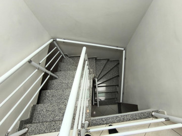 Escada entre Pavimentos 