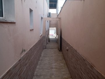 Entrada Lateral 