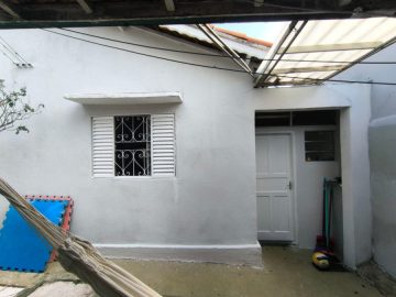 Fachada Casa dos fundos 