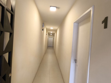 Corredor Apartamentos 