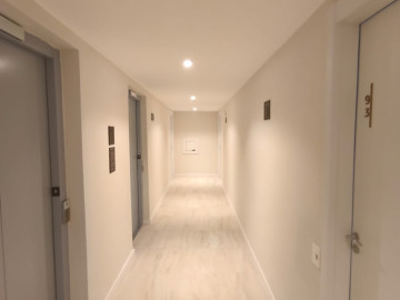 Corredor Apartamentos 