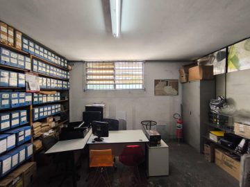 Sala adm 1 andar 02.