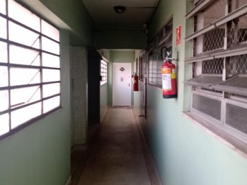Corredor Apartamentos 