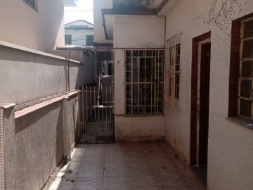 Quintal e rea de servio