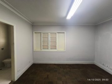 Dormitrio / Sala Central 