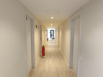 Corredor Apartamentos 