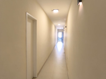 Corredor Apartamentos 