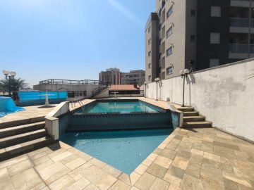 Piscina Condominio 