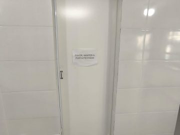 Sala de refrigerao de remdios 