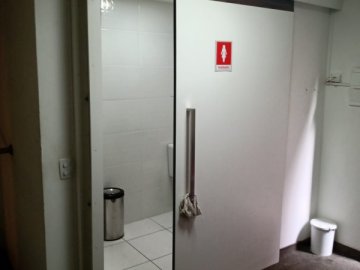 Banheiro de Entrada 