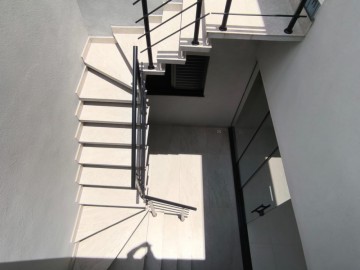 Escada entre Pavimentos 