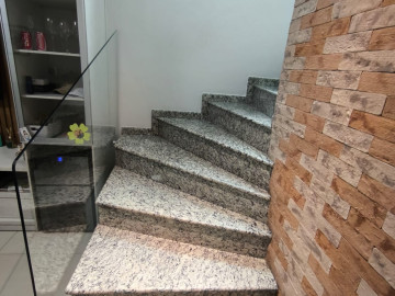 Escada entre Pavimentos 