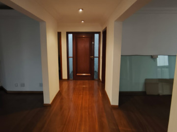Corredor de Entrada Sala 