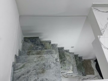 Escada entre Pavimentos 